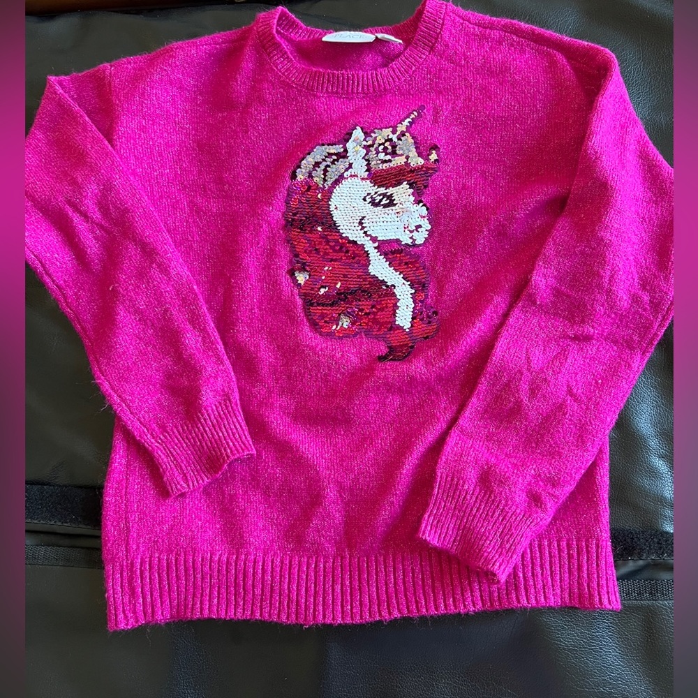 Children place Unicorn sequence sweater